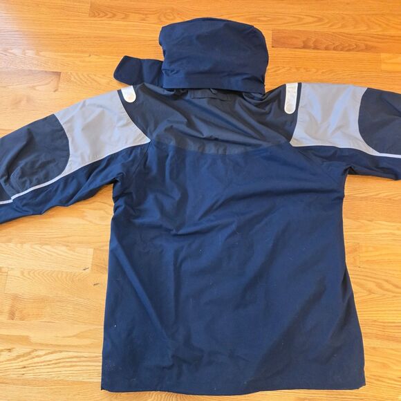 GILL OS2 Jacket Mens S Navy Sailing Yachting Waterproof Pockets OS2J Fishing - Picture 3 of 15